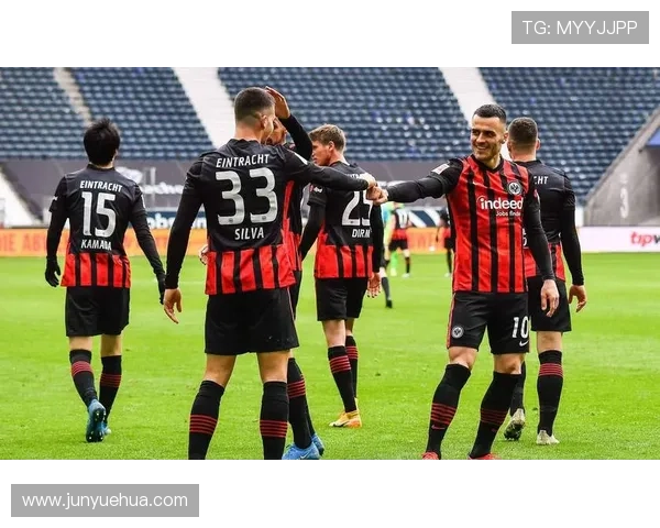 多特蒙德进攻犀利但防守失衡，矛盾持续影响赛季稳定性与竞争格局